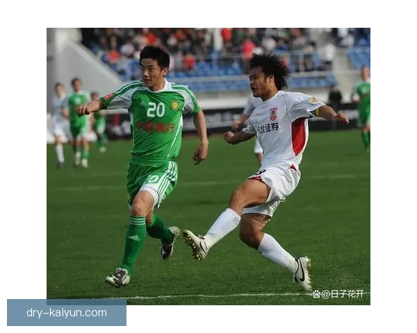 中超全年比赛状态回暖，球队表现备受关注