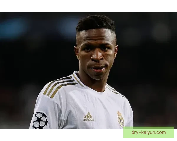 贝林厄姆与福登在国家队中的竞争状态备受关注