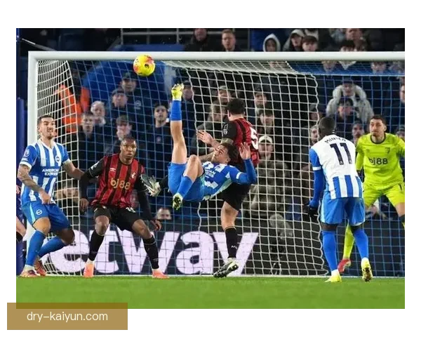 阿什拉夫转会传闻再度升温，英超球队表现出浓厚兴趣