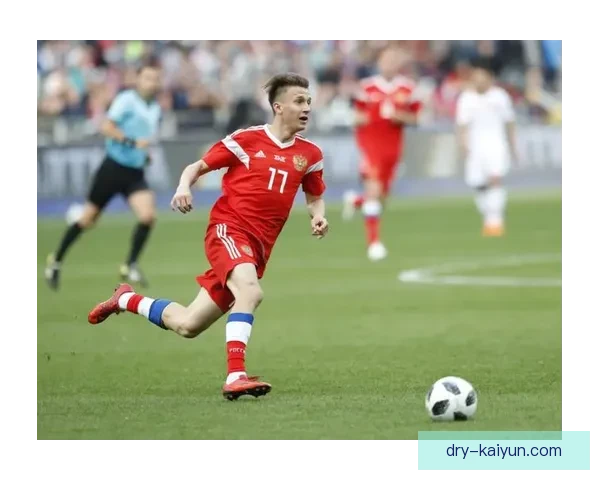 亚历山大·戈洛文本赛季状态回暖，表现稳健备受期待